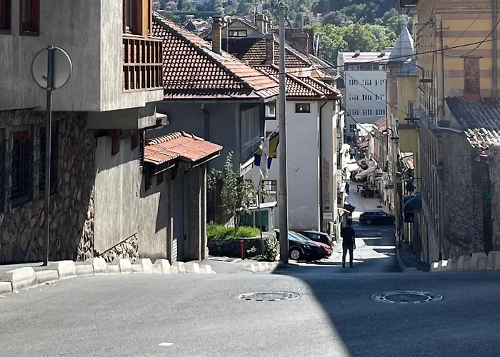 Old Town Sidro شقة سراييفو